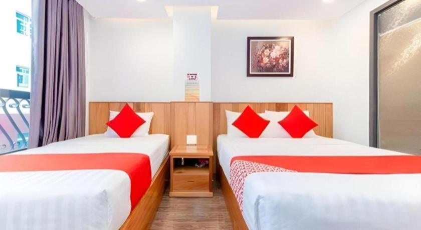 Oyo 90936 Hotel Manjoi Inn Ipoh Bagian luar foto