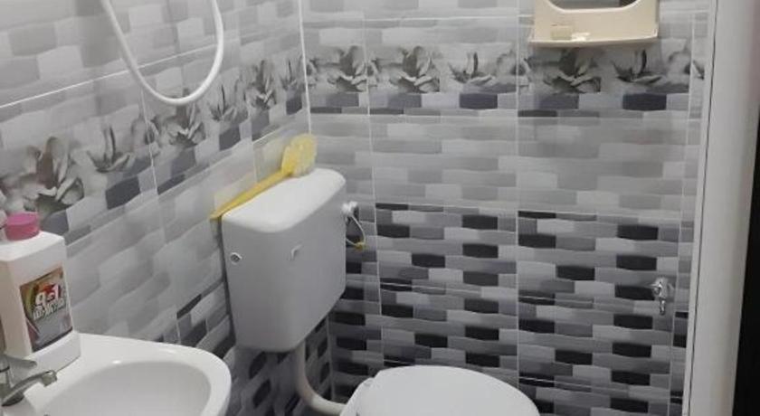 Oyo 90936 Hotel Manjoi Inn Ipoh Bagian luar foto