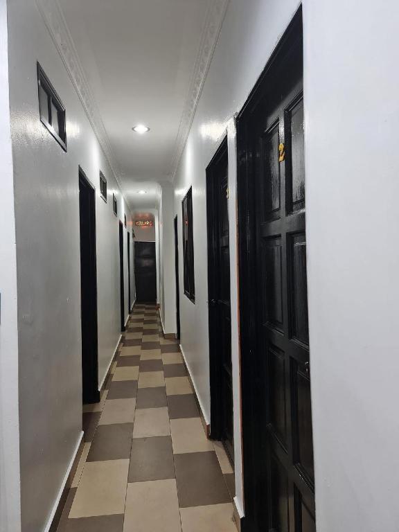 Oyo 90936 Hotel Manjoi Inn Ipoh Bagian luar foto