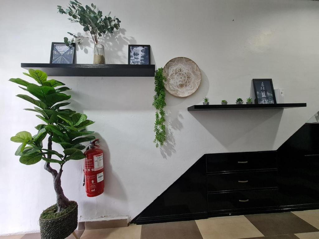 Oyo 90936 Hotel Manjoi Inn Ipoh Bagian luar foto